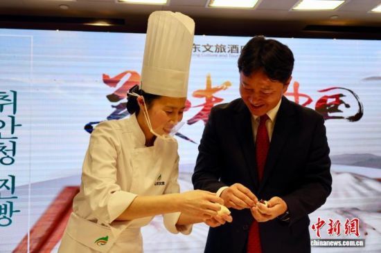 3��19����ɽ�|ʡ��ȫ�_�ϵ��Y��30����ϵ�л���ڝ����_Ļ���F(xi��n)���e�k��ʳ�Ļ�����������D��ɽ�|ʡ�N�����n�����e����Ȫ�Ǵ����������ӛ�� ������ �z