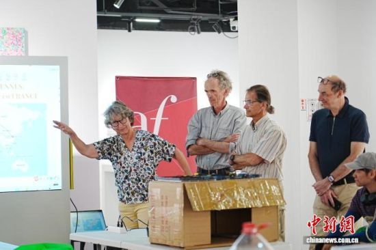 4��24��������̫ꖵ�����ʿ�{�����{��zӰ���������ڝ����e�k���˴λ����ɽ�|���Z(li��n)�����k����λ���Է����׶���֪��ˇ�g(sh��)�ҁ����F(xi��n)����ָ��(d��o)���w�����{��zӰ��ˇ����ˇ�g(sh��)��ý�_չ�������m(x��)�������c�ѳ��׶����Ļ�? /></div><div>4��24��������̫ꖵ�����ʿ�{�����{��zӰ���������ڝ����e�k���˴λ����ɽ�|���Z(li��n)�����k����λ���Է����׶���֪��ˇ�g(sh��)�ҁ����F(xi��n)����ָ��(d��o)���w�����{��zӰ��ˇ����ˇ�g(sh��)��ý�_չ�������m(x��)�������c�ѳ��׶����Ļ�?/div>
            <div><img src=