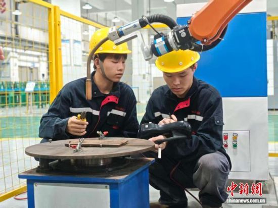 iǿh߼W(xu)Уӌ(sh)Ӗ(xn)҃(ni)W(xu)M(jn)Ќ(sh)Ӗ(xn)K z