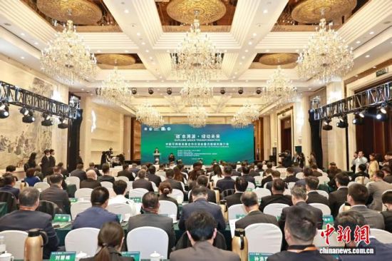 10��29�գ����¿ɳ��m(x��)�l(f��)չ����������(hu��)�ߝ�(j��)�ϳ����ƽ��(hu��)��ɽ�|��(j��)�����_(k��i)�����k�����D