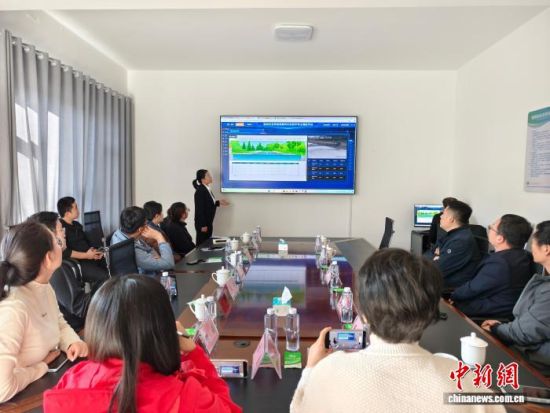 �����ˆT��ý�w�F��B�I�������S��ȷ���(w��)���Ĕ�(sh��)�֌\�����^(q��)ƽ�_���T��ܰ �z