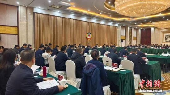 �f(xi��)����Մ��(hu��)�F(xi��n)��(ch��ng)����ˇ�� �z