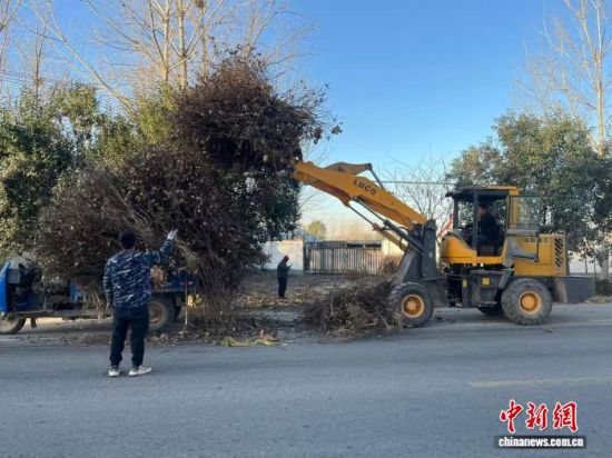 ������Ұ�h���x���(zh��n)�_չ�����˾ӭh(hu��n)�����й����Є�����Ұ�hί���������D