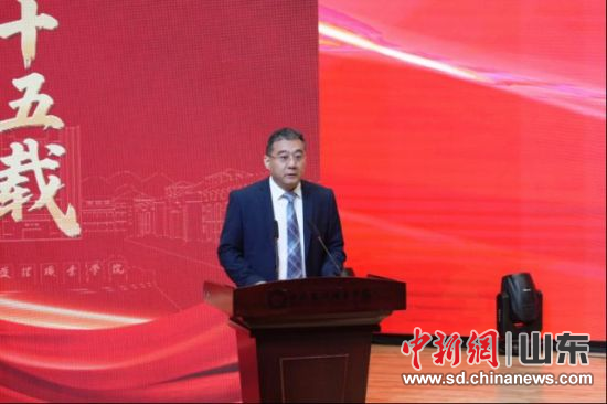 �W(xu��)Ժ�hί����ӛ��Ժ�L�ܐ���l(f��)����ʮ���塱���c�Ŀ���W(xu��)Ժ���D��