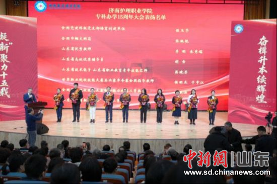 ��������W(xu��)�������15����@��ʡ�����Ϙs�u�����M���w�����̓�(y��u)�む�˴����I(xi��n)�����W(xu��)Ժ���D